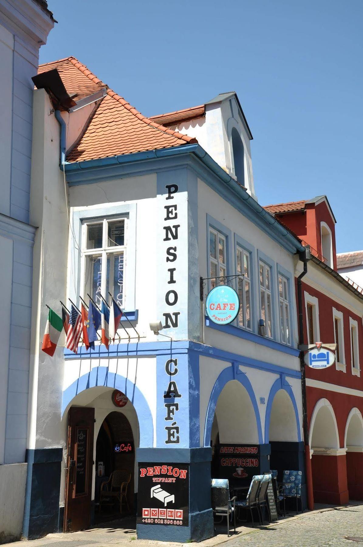 Centrum Tiffany Pension Domazlice Ngoại thất bức ảnh